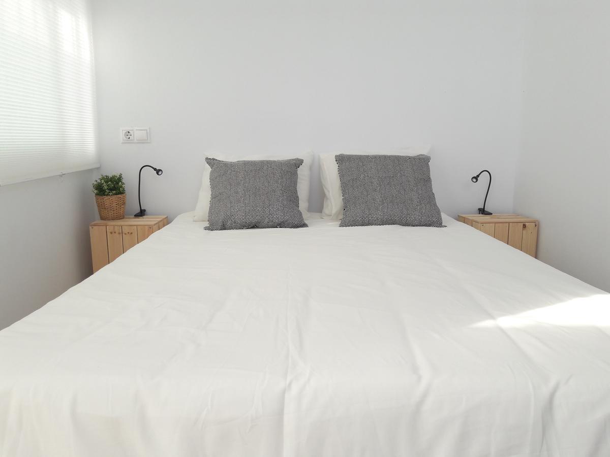 Ch II Apartments Zona De Ocio Nocturno コニル・デ・ラ・フロンテラ エクステリア 写真